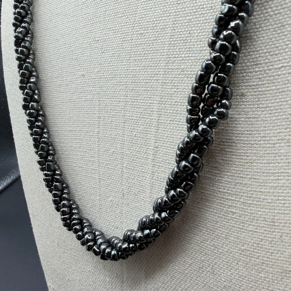 N/A striking hematite